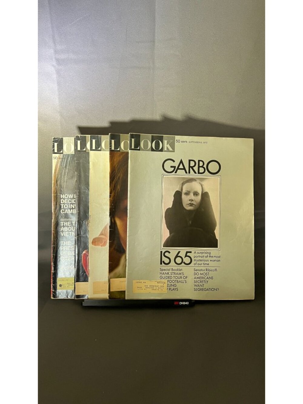 Vintage Look Magazine Lot 1970 Issues Garbo Cover Vietnam Nixon Debate